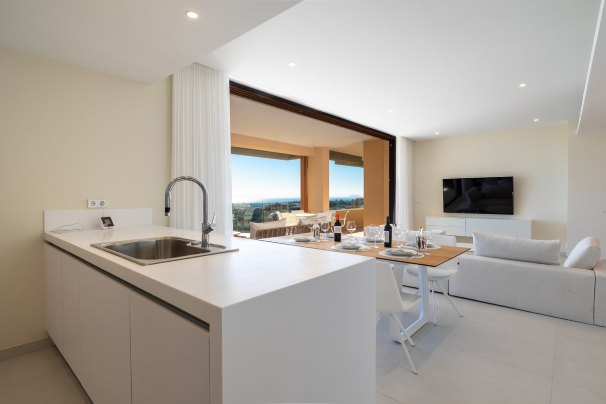 Apartment for rent in La Quinta, Benahavis