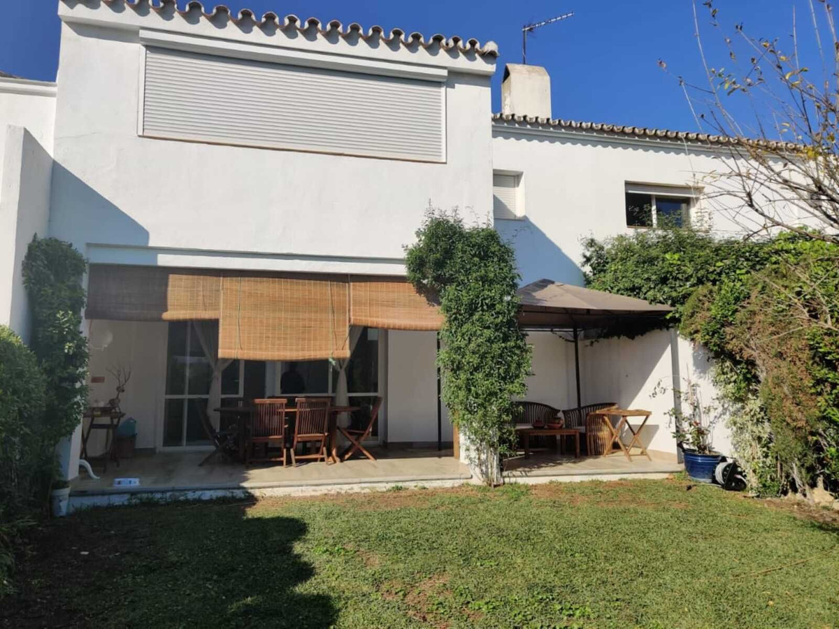 Adosado en alquiler en Estepona