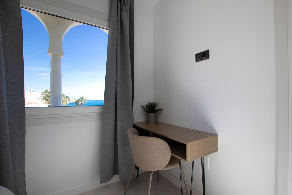 Penthouse for long term rent in Calahonda, Mijas Costa