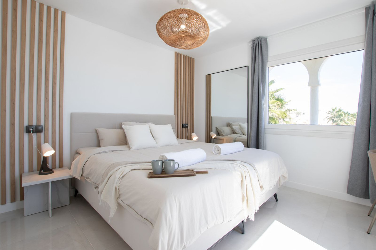Penthouse for long term rent in Calahonda, Mijas Costa