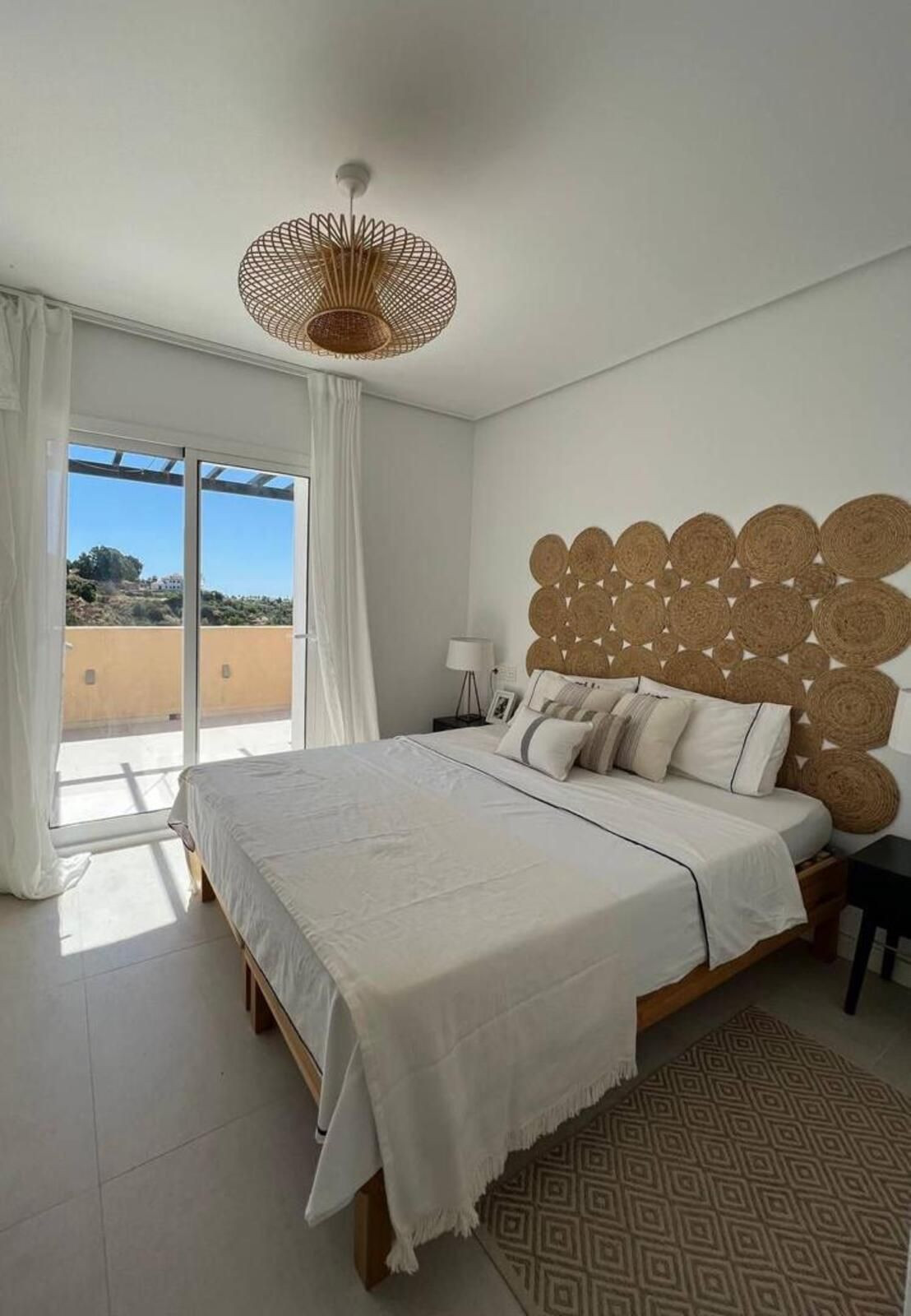 Penthouse for rent in La Quinta, Benahavis