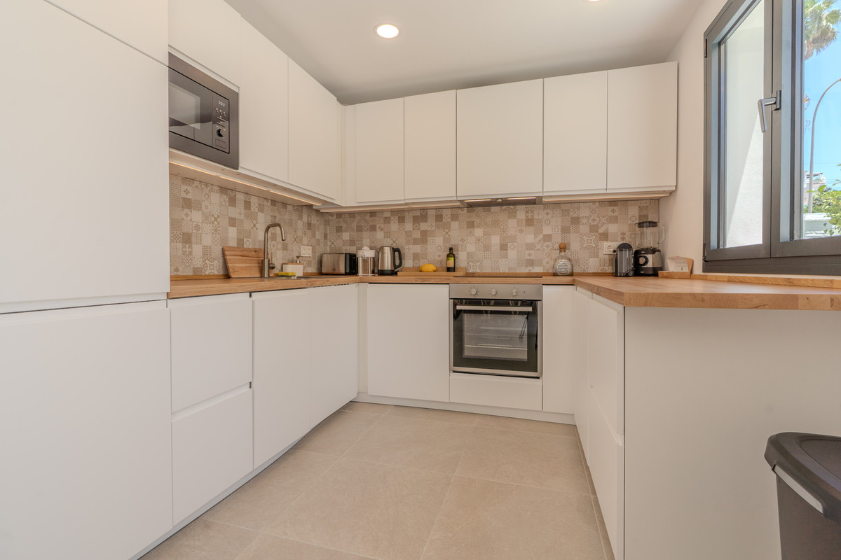 Villa for short term rent in Nueva Andalucia, Marbella