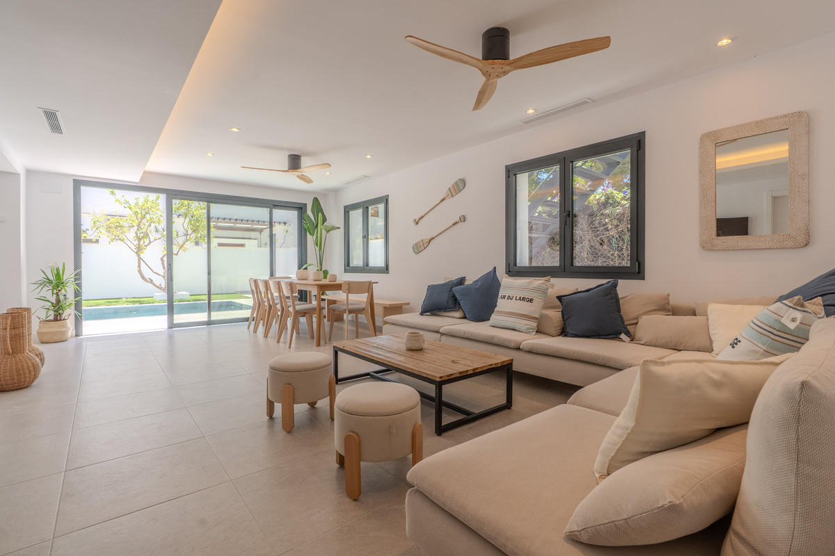 Villa for short term rent in Nueva Andalucia, Marbella
