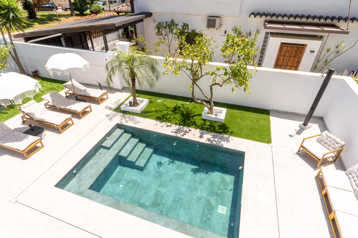 Villa for short term rent in Nueva Andalucia, Marbella