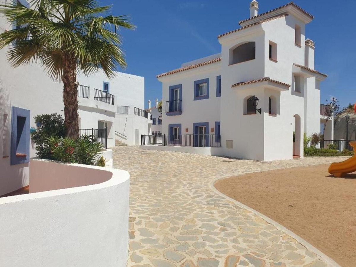 Apartment for rent in Paraiso Alto, Benahavis