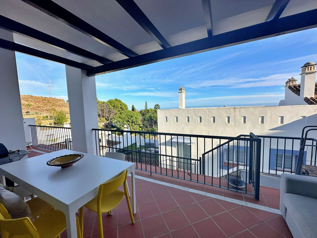 Apartment for rent in Paraiso Alto, Benahavis