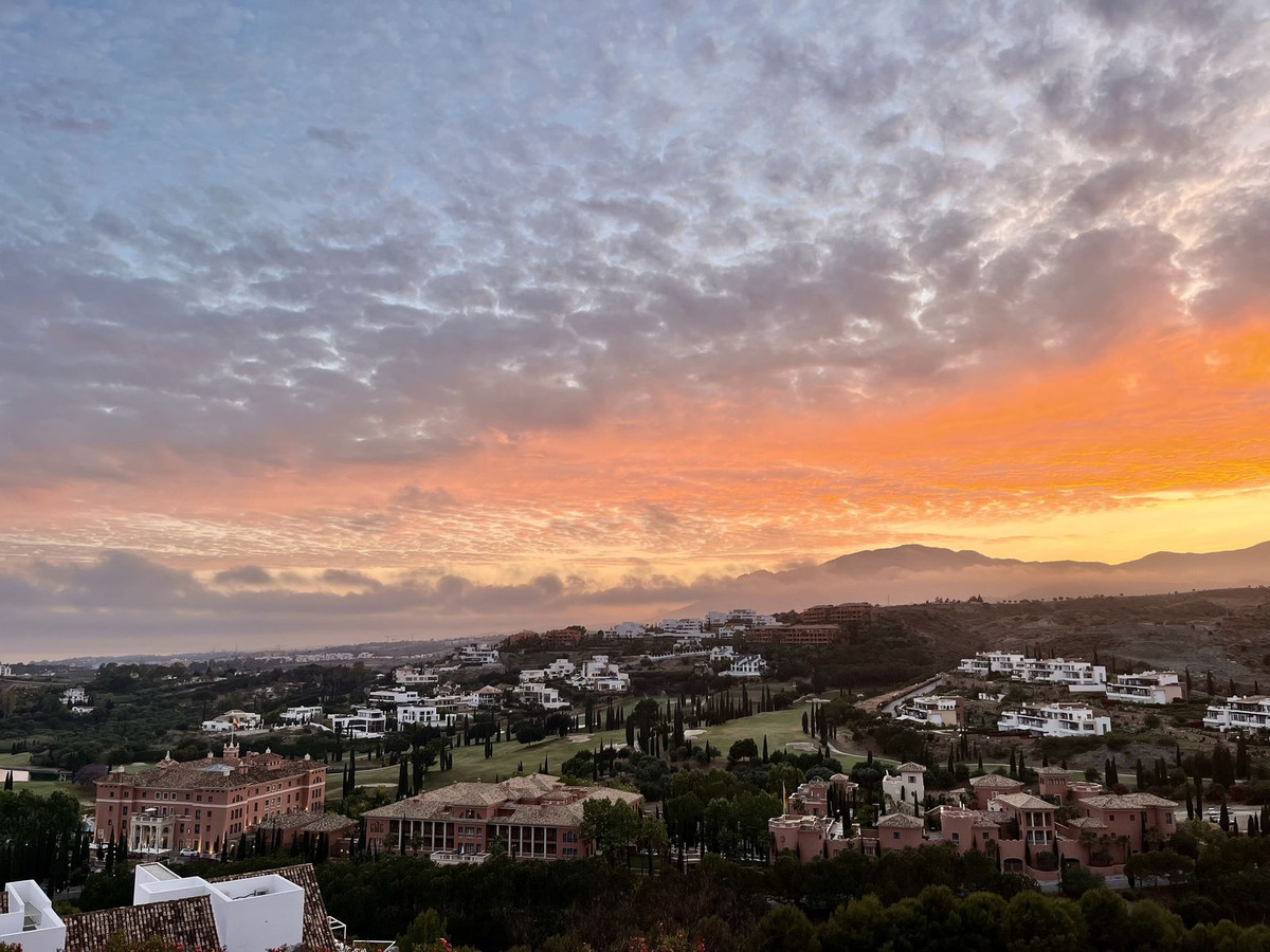 Apartamento en alquiler en Los Flamingos, Benahavis
