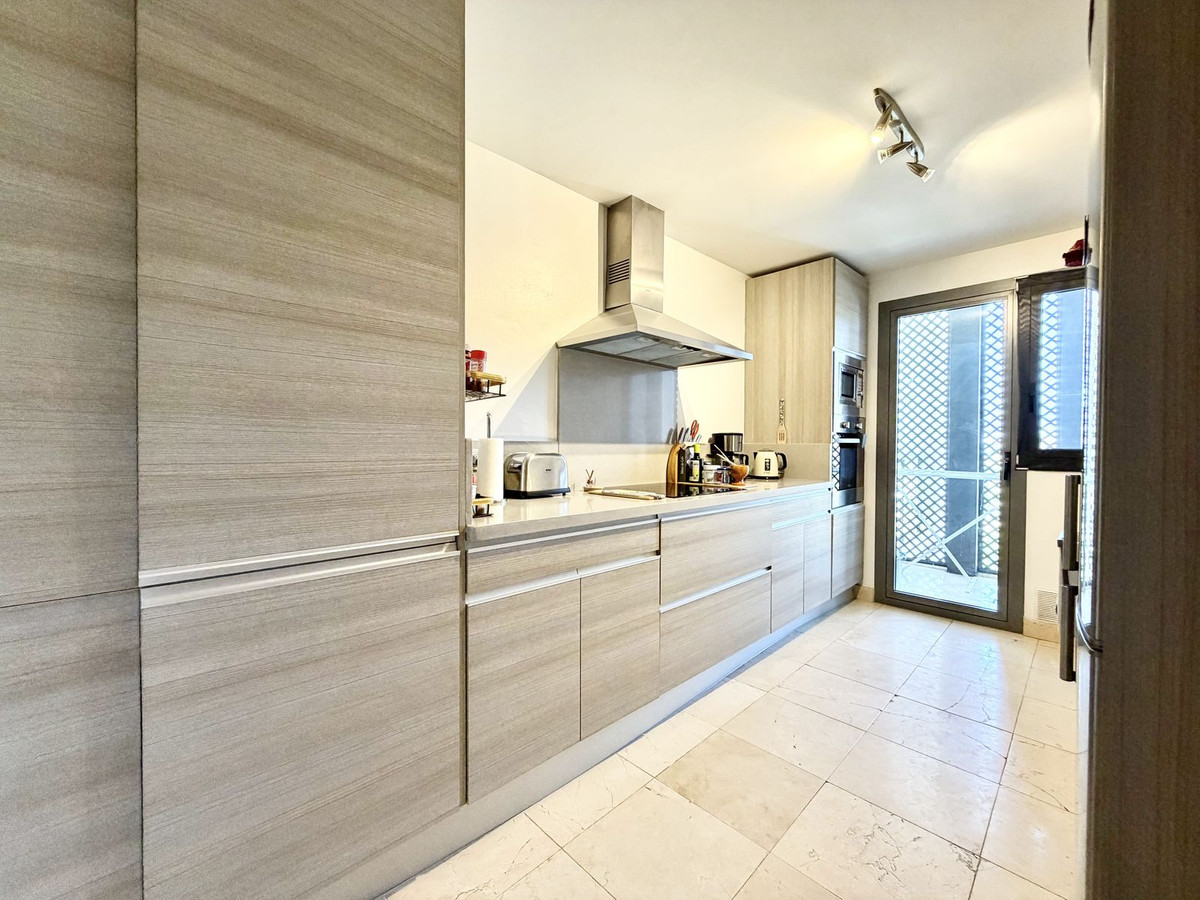 Apartamento en alquiler en Los Flamingos, Benahavis