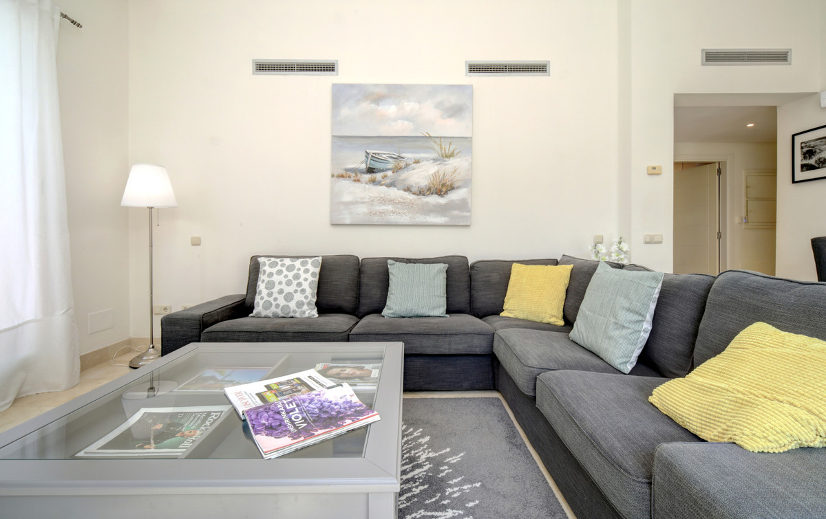 Ground Floor Apartment for rent in Estepona
