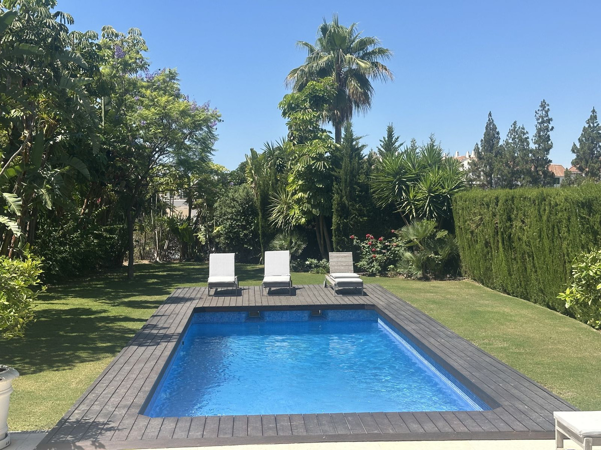 Villa en alquiler en Marbella Golden Mile