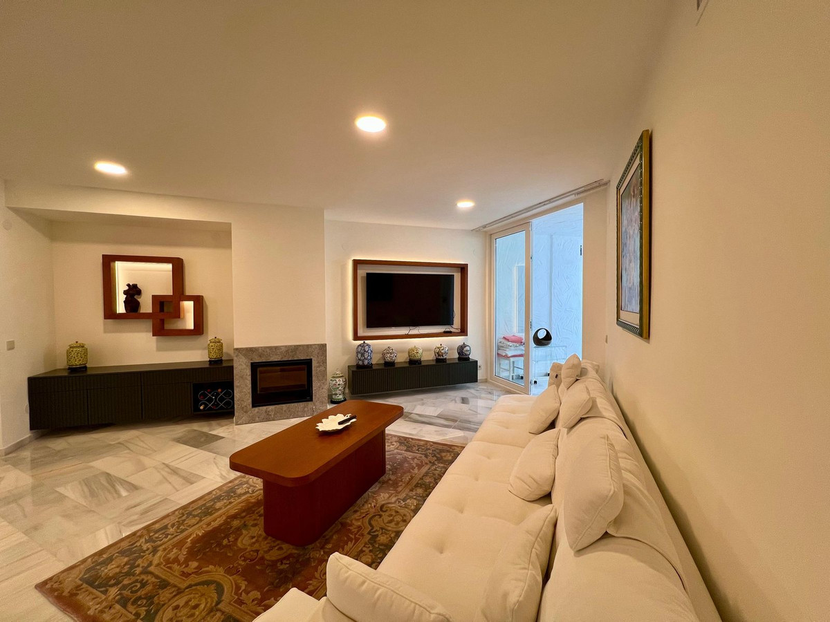 Ground Floor Apartment for rent in Marbella Golden Mile