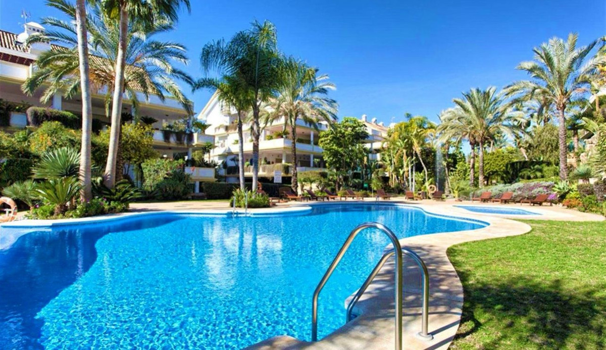 Apartamento en alquiler en Marbella Golden Mile