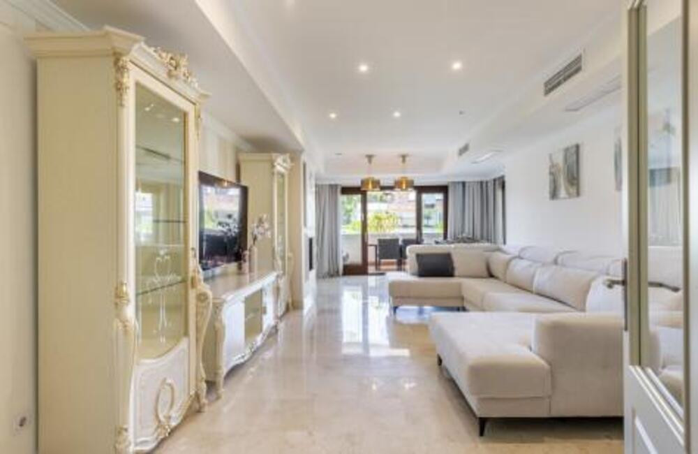 Apartamento en alquiler en Marbella Golden Mile