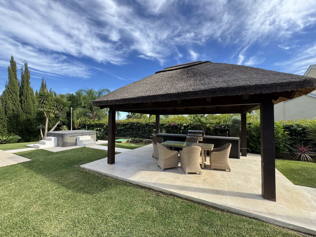 Villa en alquiler en Paraiso Alto, Benahavis