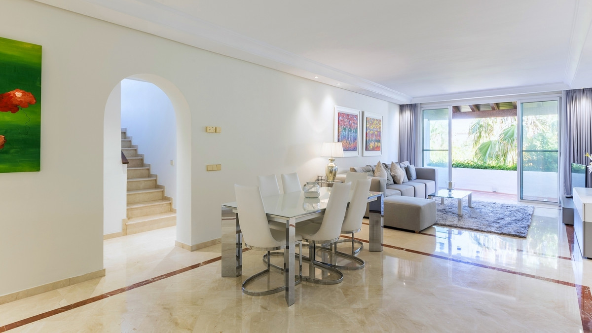 Apartment for rent in Marbella - Puerto Banus