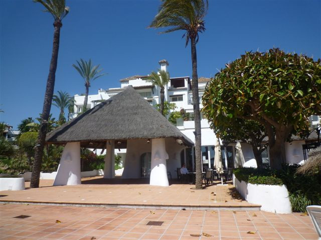 Penthouse for short term rent in Estepona