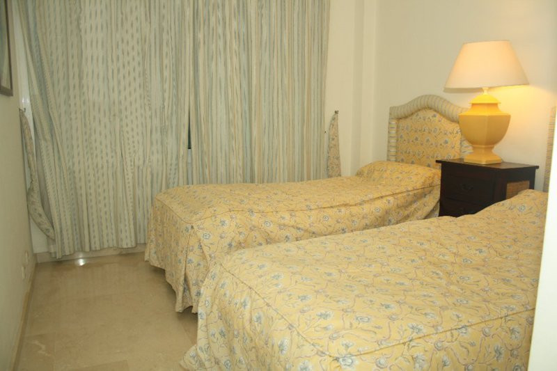 Penthouse for short term rent in Selwo, Estepona East