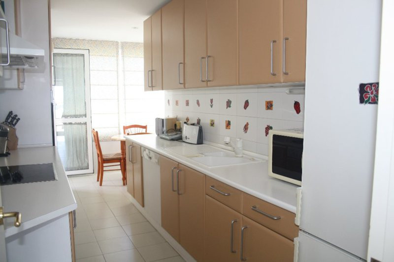 Penthouse for short term rent in Selwo, Estepona East