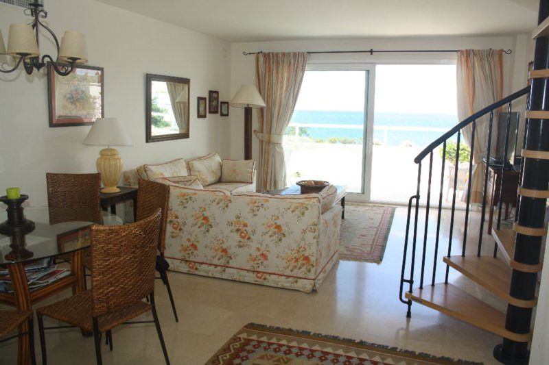 Penthouse for short term rent in Selwo, Estepona East