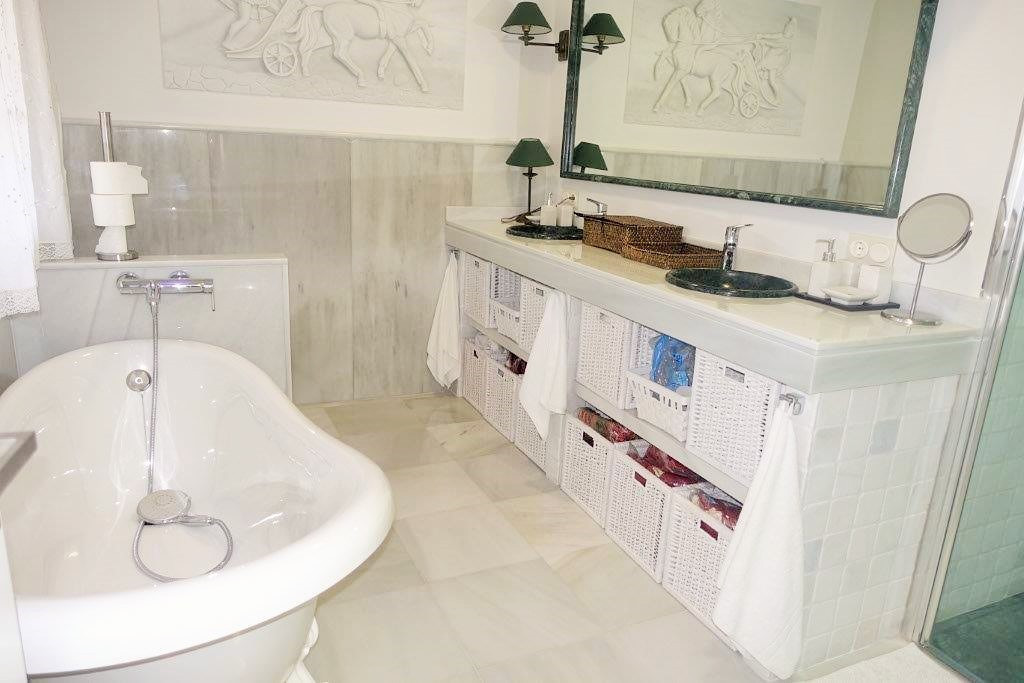 Villa for long term rent in Nueva Andalucia, Marbella
