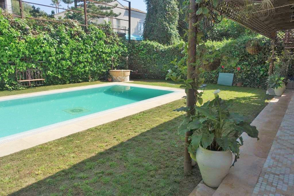 Villa for long term rent in Nueva Andalucia, Marbella