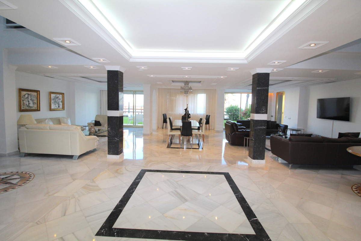 Ground Floor Apartment for short term rent in Marbella - Puerto Banus