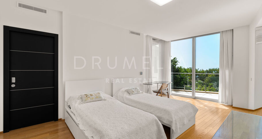 Unusual Semi-Detached Contemporary Style House, Sierra Blanca