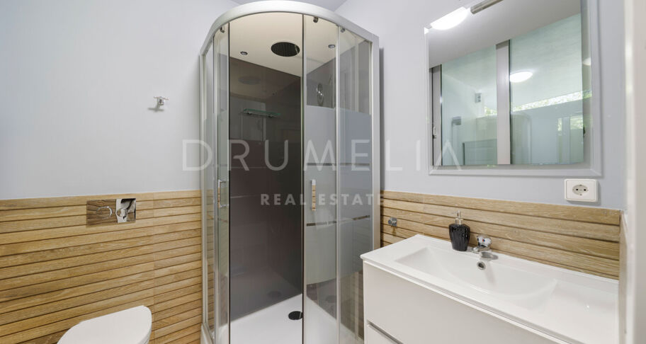 Unusual Semi-Detached Contemporary Style House, Sierra Blanca