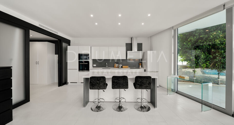 Unusual Semi-Detached Contemporary Style House, Sierra Blanca