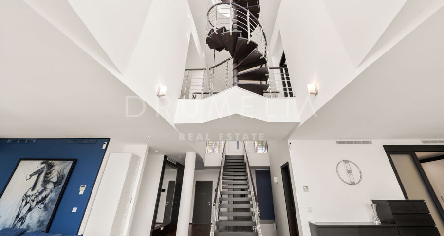 Unusual Semi-Detached Contemporary Style House, Sierra Blanca