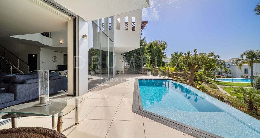Unusual Semi-Detached Contemporary Style House, Sierra Blanca
