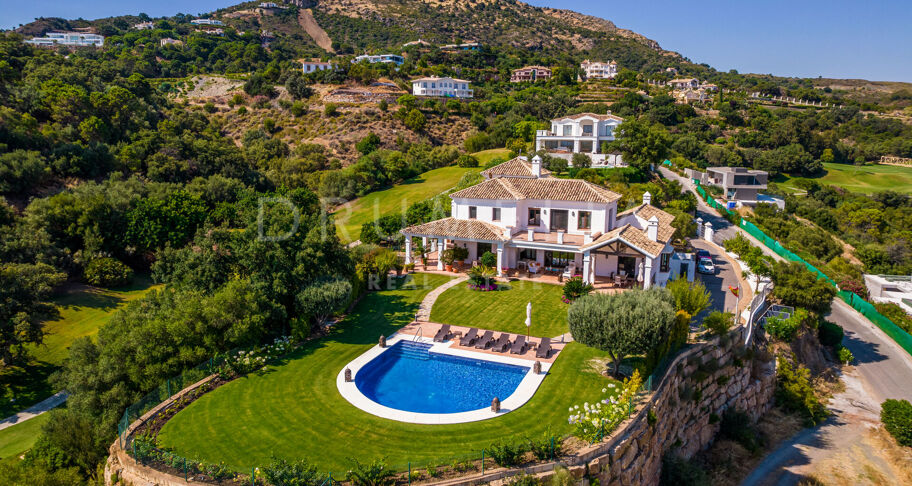 Prächtige stilvolle Frontline-Golf-Luxus-Villa, Marbella Club Resort, Benahavis