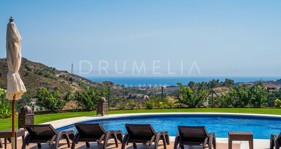 Prächtige stilvolle Frontline-Golf-Luxus-Villa, Marbella Club Resort, Benahavis