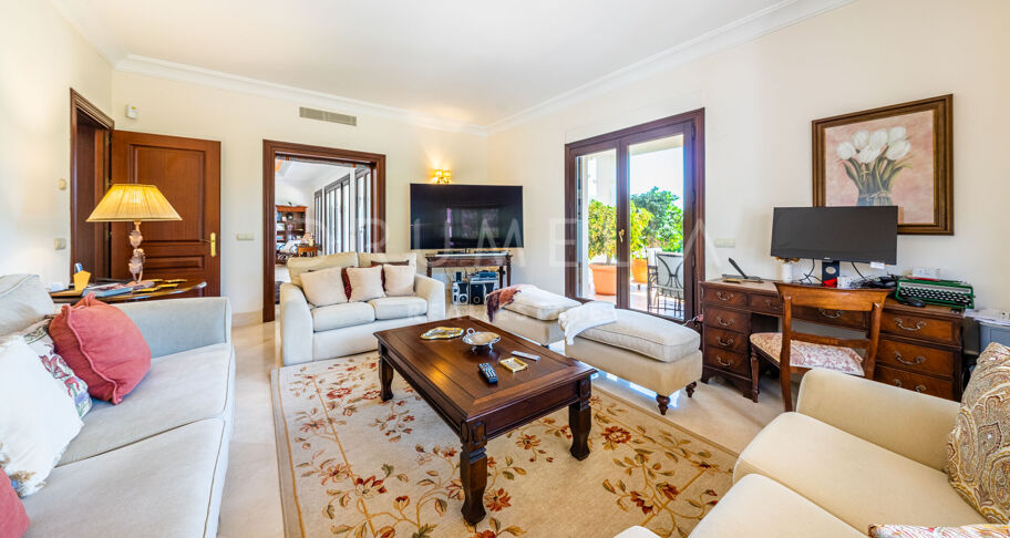Prächtige stilvolle Frontline-Golf-Luxus-Villa, Marbella Club Resort, Benahavis
