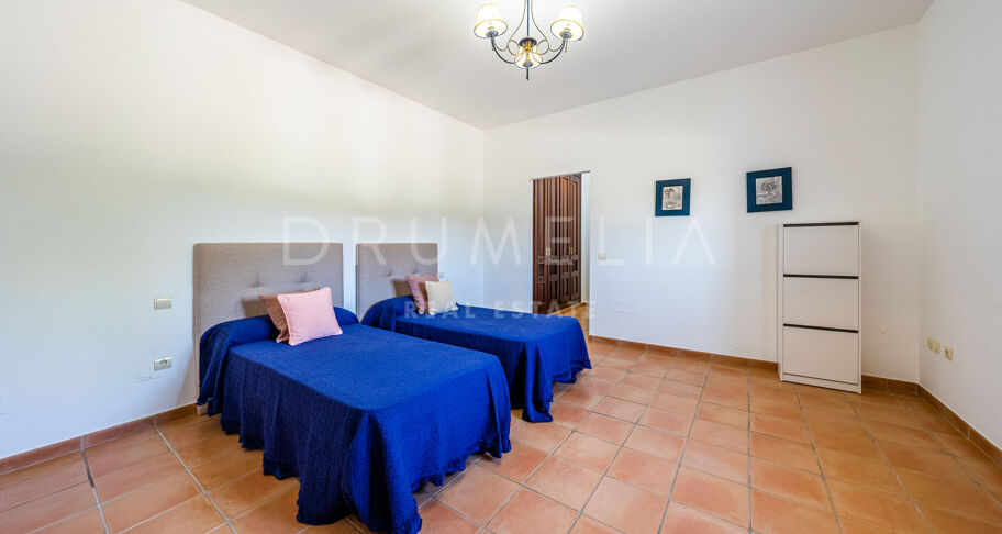 Prächtige stilvolle Frontline-Golf-Luxus-Villa, Marbella Club Resort, Benahavis
