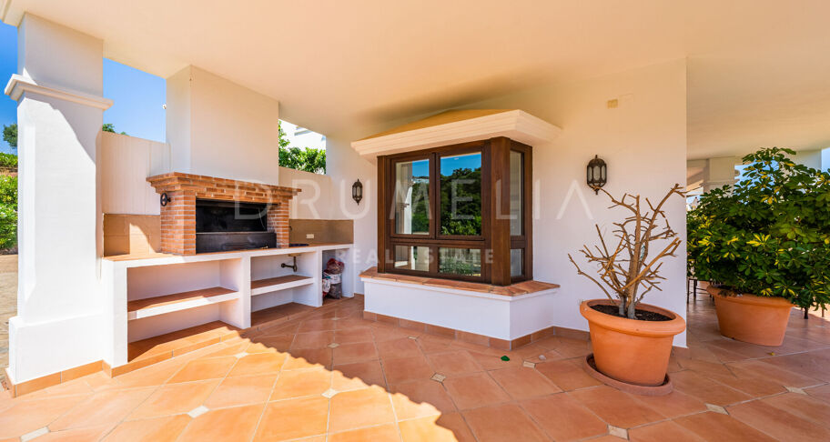 Prächtige stilvolle Frontline-Golf-Luxus-Villa, Marbella Club Resort, Benahavis