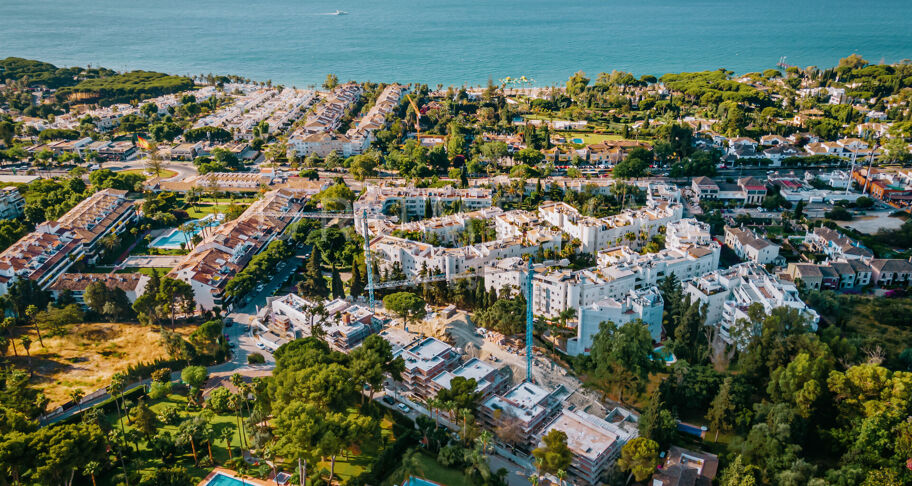 Golden 7 - Luxury Modern House in Chic New Development, Marbella's Golden Mile (Project)