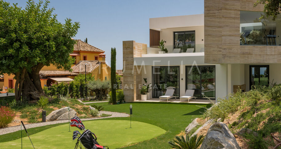 Large brand new villa with stunning views in Cascada de Camoján Marbella's Golden Mile.