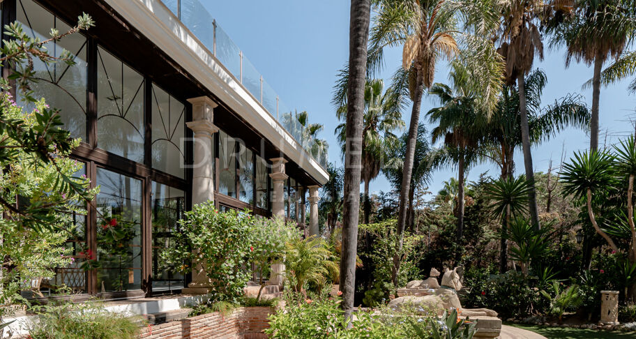 Verkligen enastående lyxig Grand Villa i Atalaya de Rio Verde, Nueva Andalucía