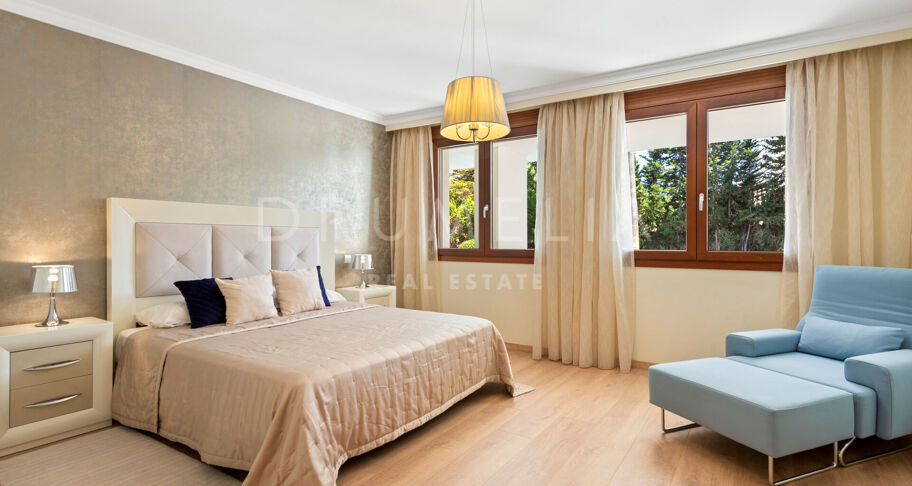 Elegante Luxusvilla am Strand, Villa Marina, fabelhaftes Puerto Banus, Marbella