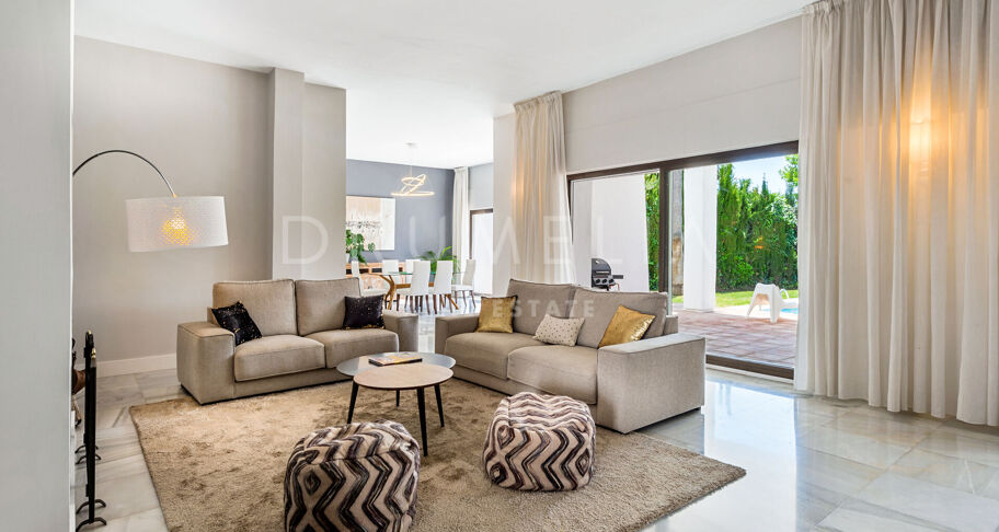 Villa de luxe élégante à côté de la mer et de toutes les commodités, Villa Marina, Puerto Banus