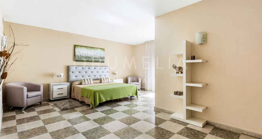 Luxuriöse Villa am Strand mit modernem Interieur, Villa Marina, Puerto Banus