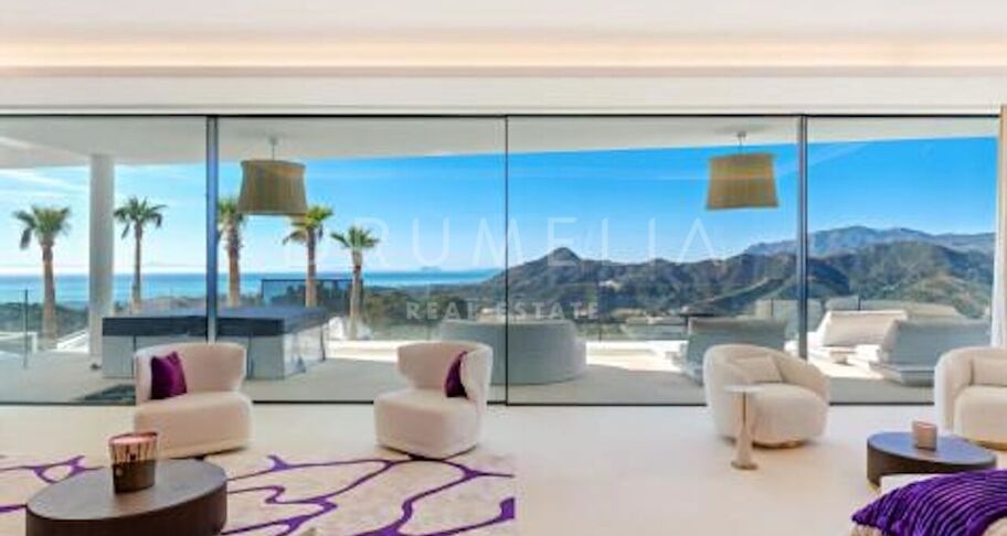 Villa Enso - Gloednieuw buitengewoon modern herenhuis Villa Enso in La Zagaleta, Benahavis.