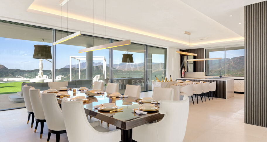 Villa Enso - Gloednieuw buitengewoon modern herenhuis Villa Enso in La Zagaleta, Benahavis.