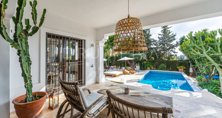 Charming, Full of Character Luxury House of Traditional Style in Nueva Andalucía