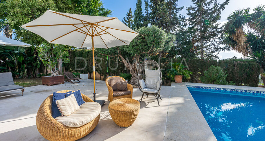 Charming, Full of Character Luxury House of Traditional Style in Nueva Andalucía