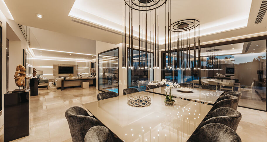 Villa Aurora - Stunning Bespoke Modern Luxury House in La Cerquilla, Nueva Andalucía