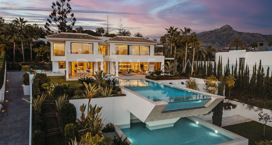 Villa Aurora - Stunning Bespoke Modern Luxury House in La Cerquilla, Nueva Andalucía