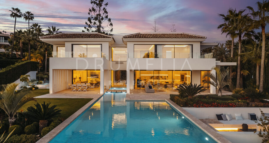Villa Aurora - Stunning Bespoke Modern Luxury House in La Cerquilla, Nueva Andalucía