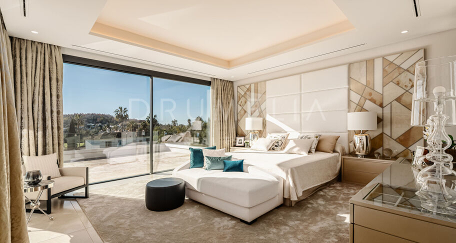 Villa Aurora - Stunning Bespoke Modern Luxury House in La Cerquilla, Nueva Andalucía
